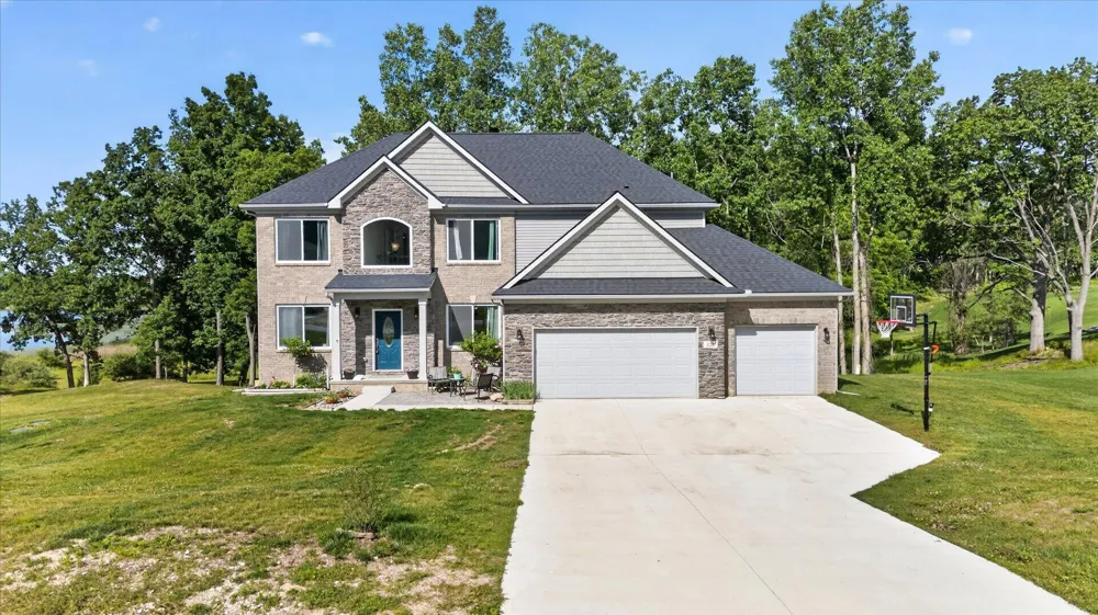 126 Parker Lane Ortonville Village, MI 48462