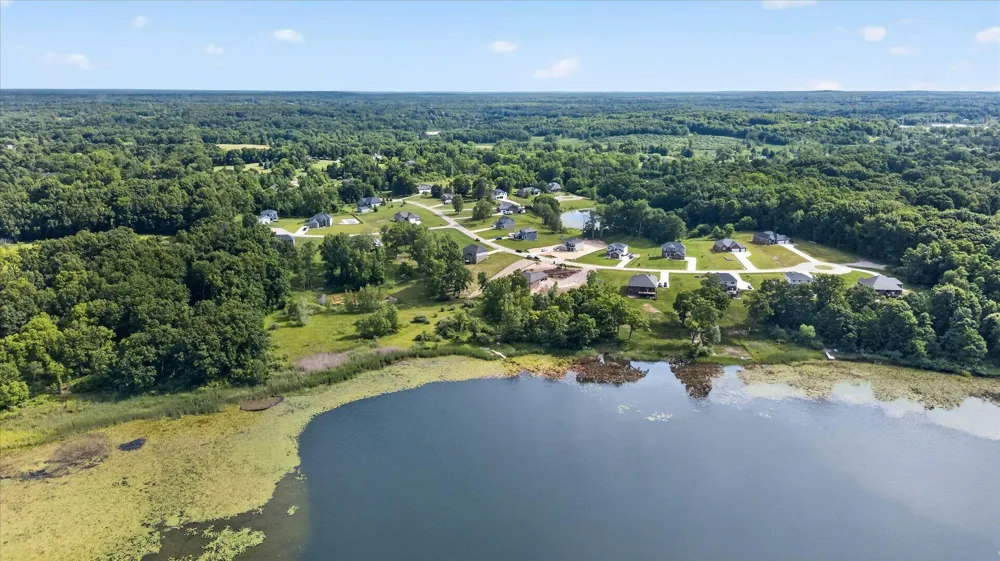 126 Parker Lane Ortonville Village, MI 48462
