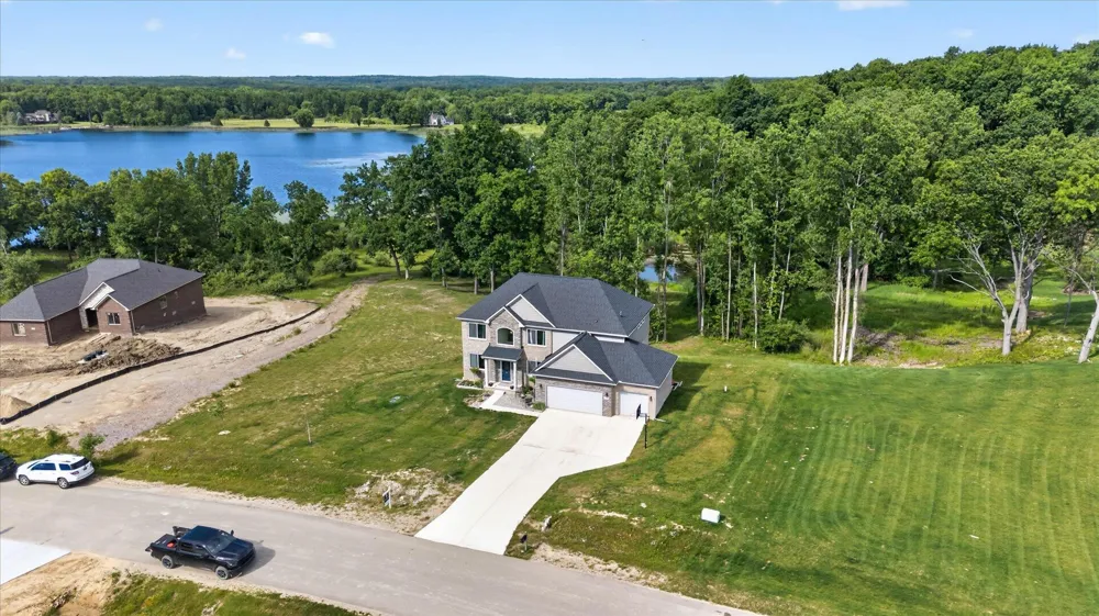 126 Parker Lane Ortonville Village, MI 48462