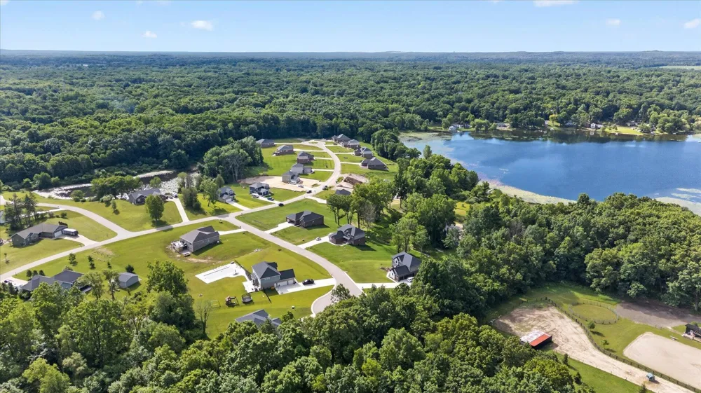 126 Parker Lane Ortonville Village, MI 48462
