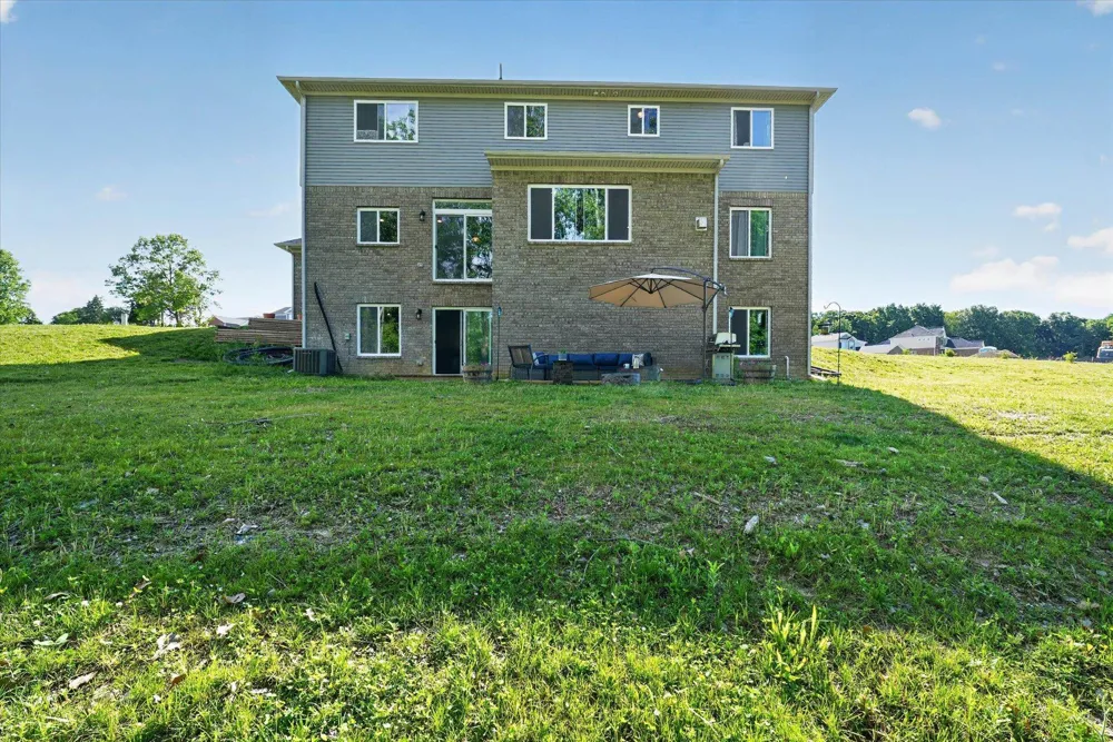 126 Parker Lane Ortonville Village, MI 48462