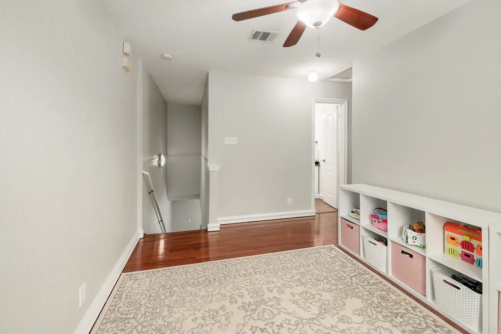 335 Mistletoe Lane Kyle, TX 78640