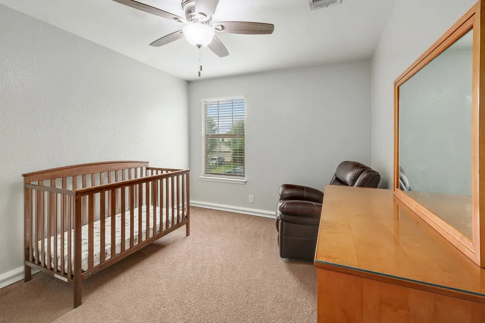335 Mistletoe Lane Kyle, TX 78640