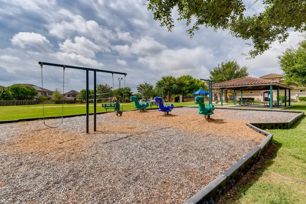 335 Mistletoe Lane Kyle, TX 78640