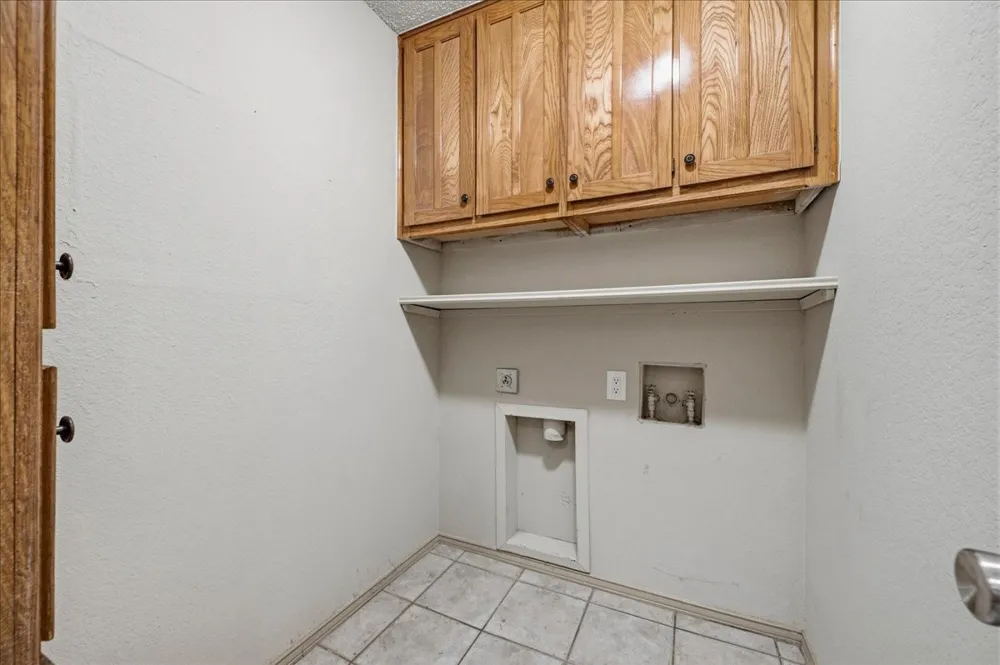 8245 Ulster Drive North Richland Hills, TX 76180