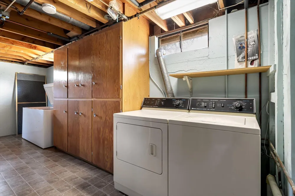 1244 Hillcrest Drive Wayland, MI 49348