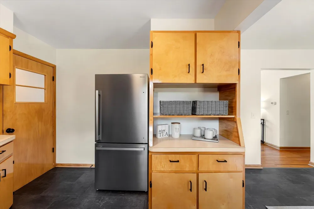 1244 Hillcrest Drive Wayland, MI 49348