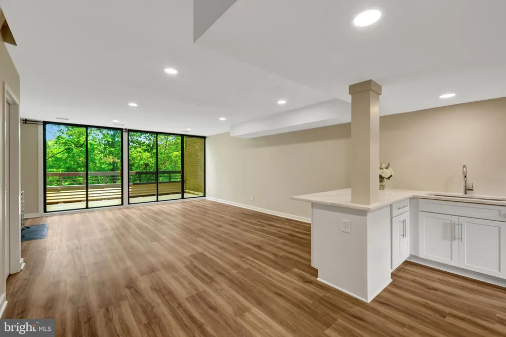 11640 IVYSTONE COURT #2A2 Reston, VA 20191