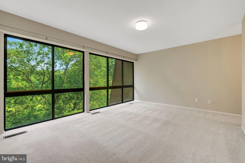 11640 IVYSTONE COURT #2A2 Reston, VA 20191