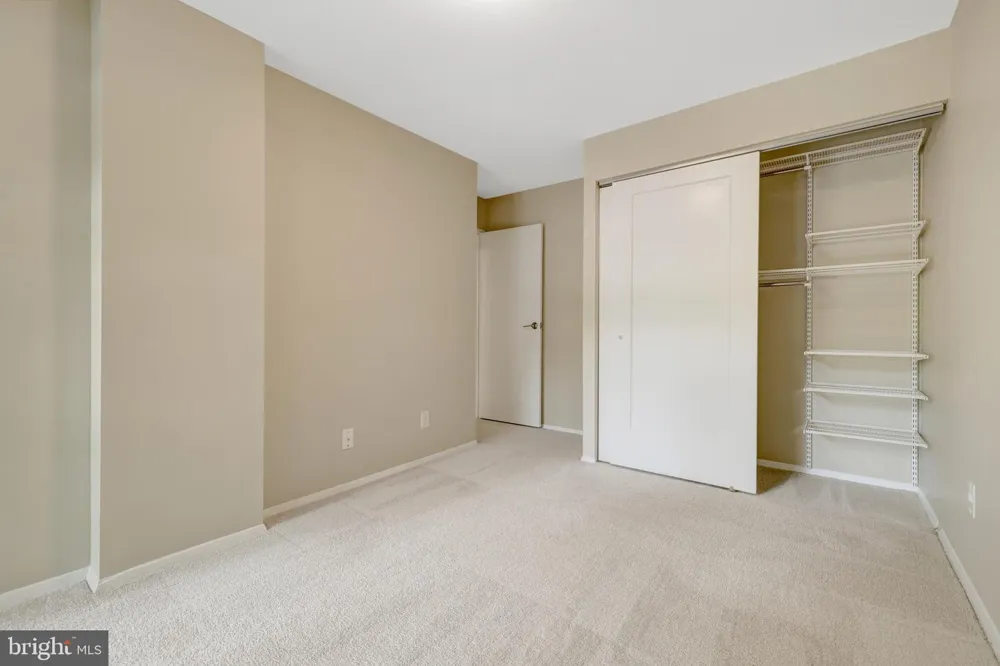 11640 IVYSTONE COURT #2A2 Reston, VA 20191