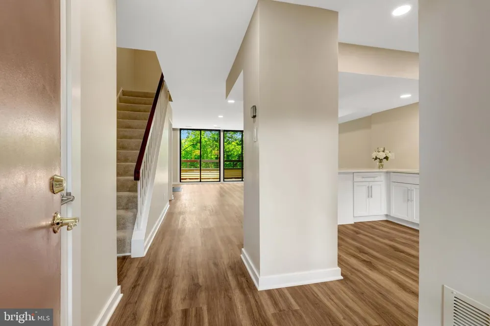 11640 IVYSTONE COURT #2A2 Reston, VA 20191