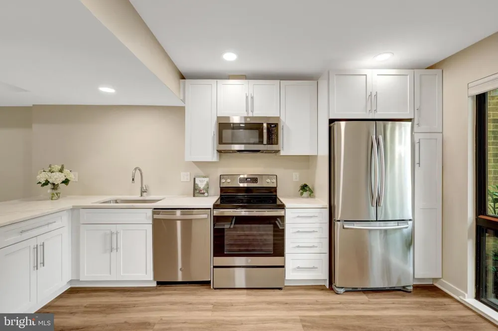 11640 IVYSTONE COURT #2A2 Reston, VA 20191