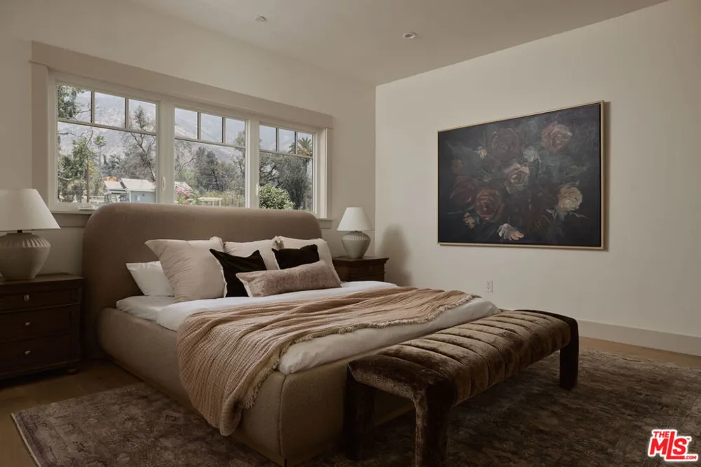 539 Punahou Street Altadena, CA 91001