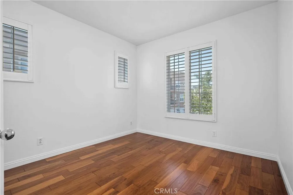 1216 Mcfadden Fullerton, CA 92833