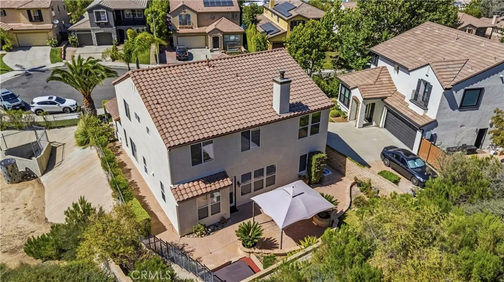 28454 Cascade Castaic, CA 91384