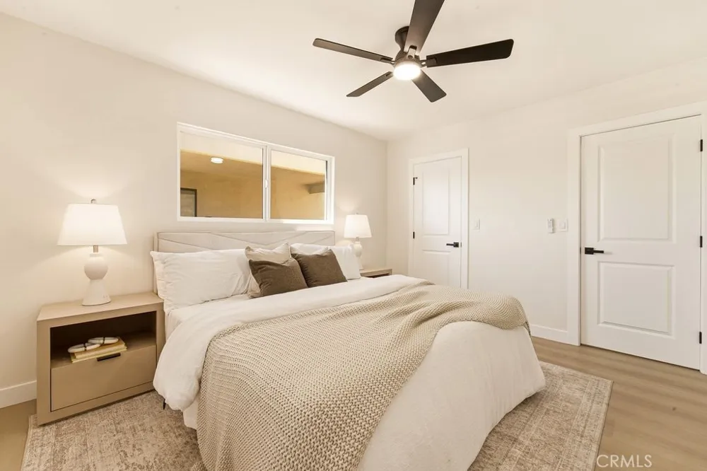 6313 Melvin Tarzana, CA 91335