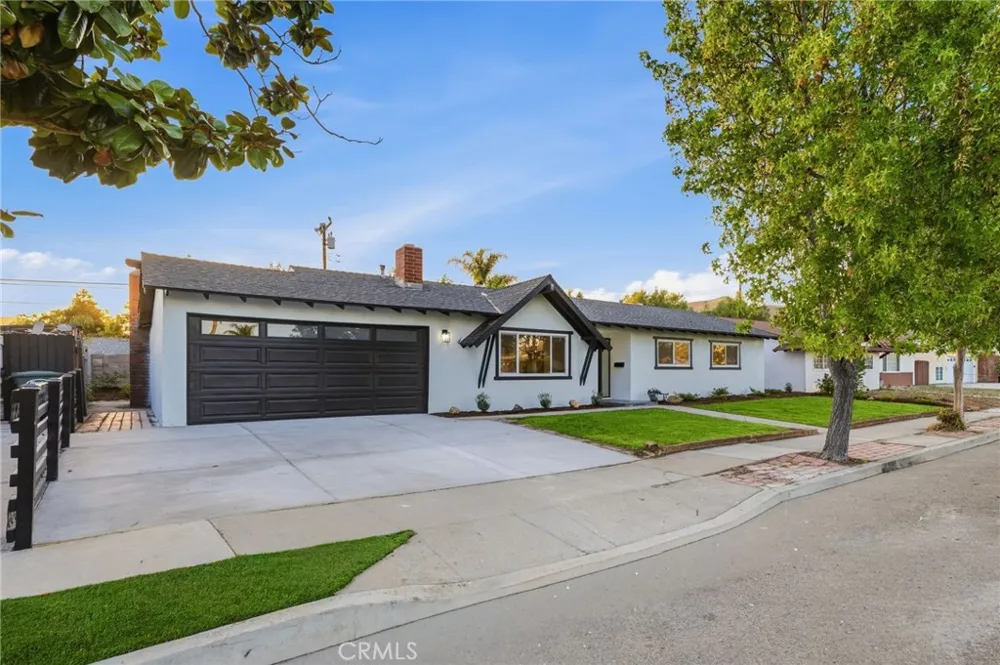 585 Wendy Newbury Park, CA 91320