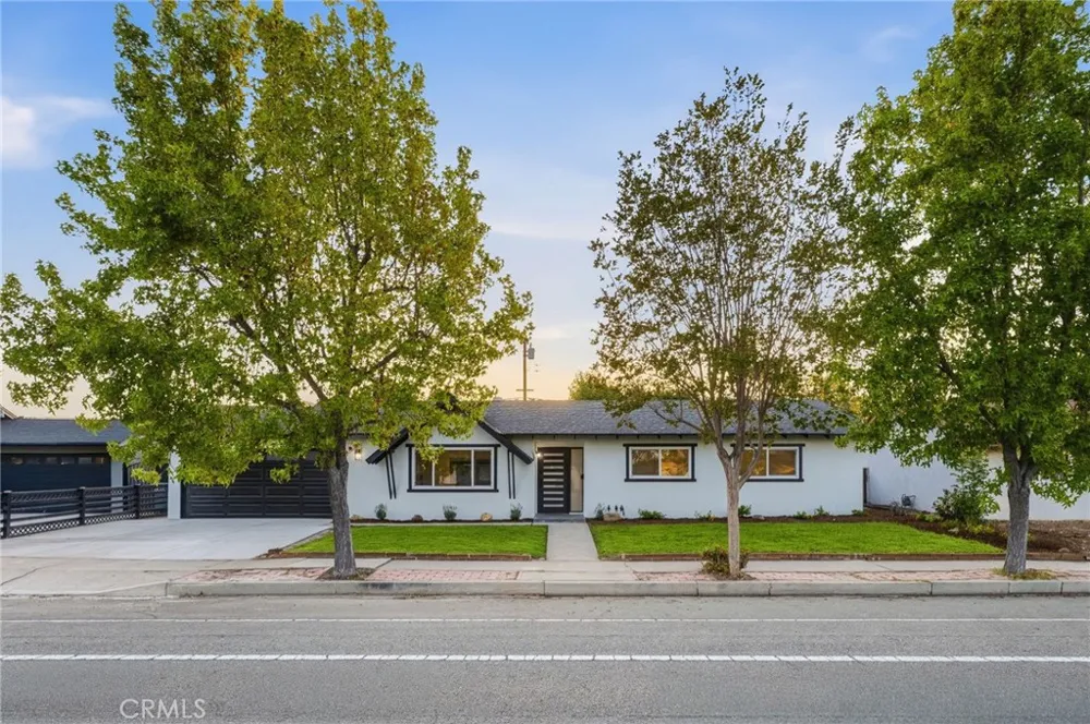 585 Wendy Newbury Park, CA 91320