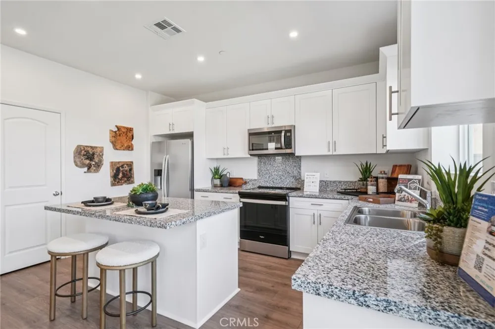 15375 Thundercloud Lane Victorville, CA 92394