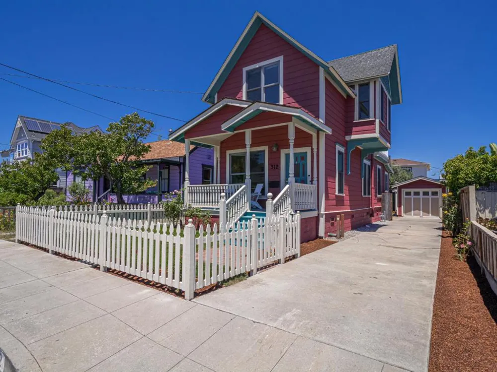 312 Laurent Street Santa Cruz, CA 95060