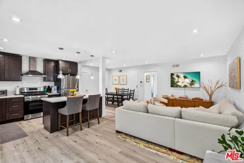 11670 W Sunset Boulevard #217