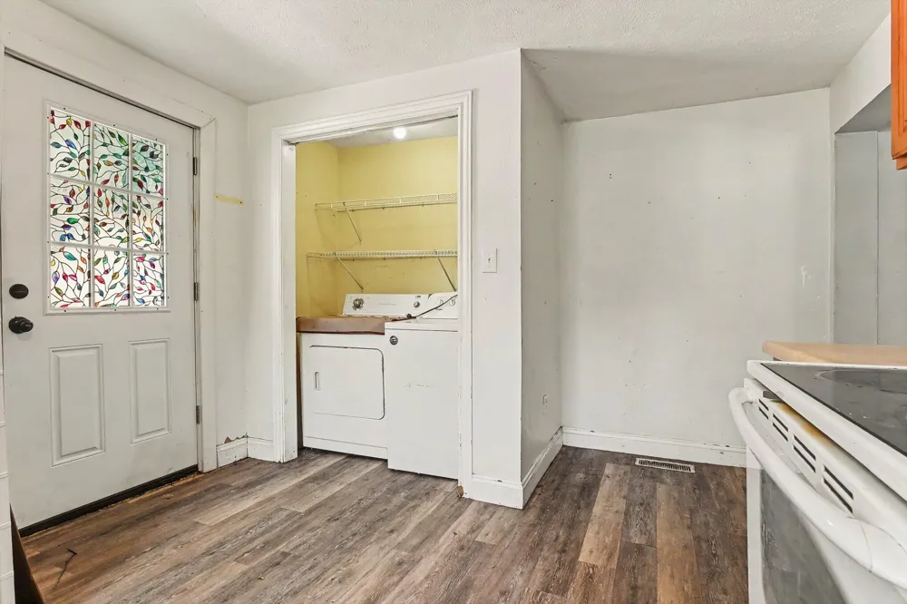 210 Days Avenue Buchanan, MI 49107