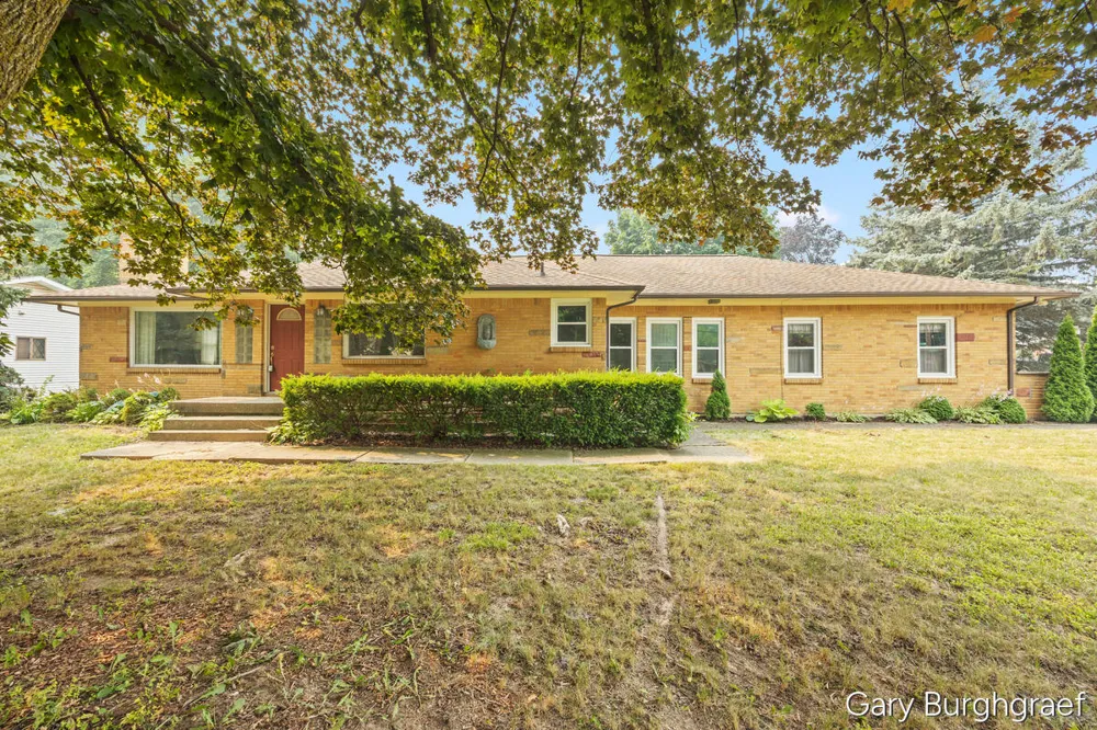 3026 Burton Street SE Grand Rapids, MI 49546