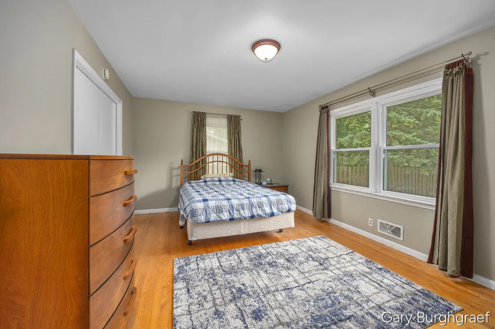 3026 Burton Street SE Grand Rapids, MI 49546