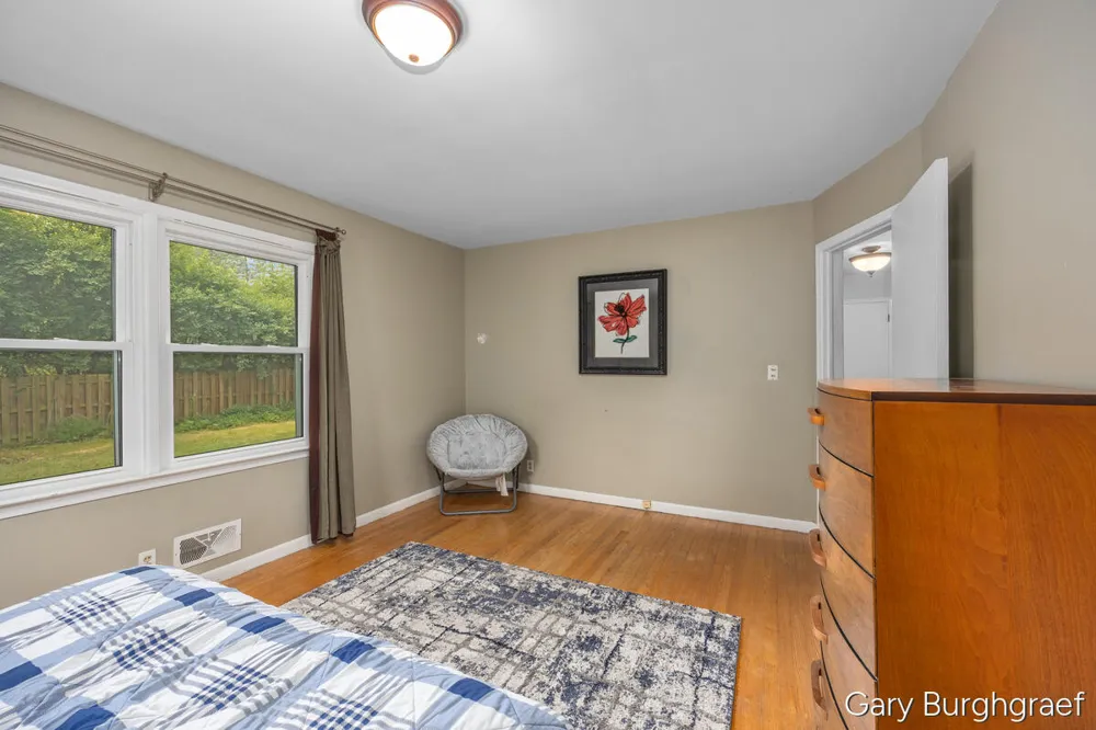 3026 Burton Street SE Grand Rapids, MI 49546