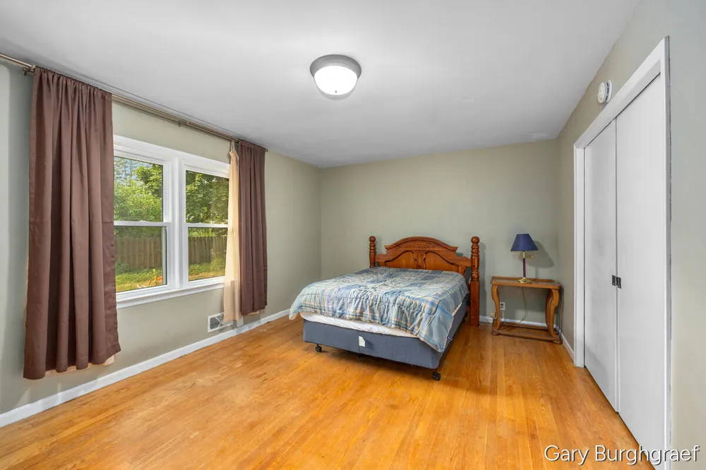 3026 Burton Street SE Grand Rapids, MI 49546