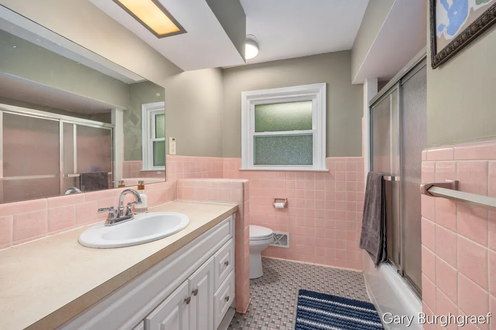 3026 Burton Street SE Grand Rapids, MI 49546