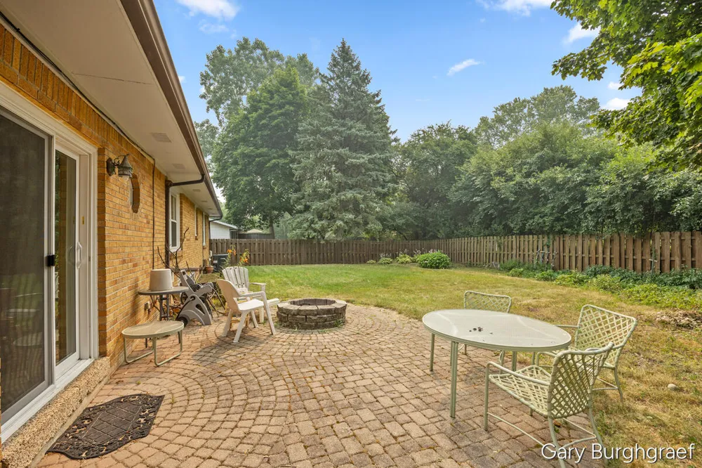 3026 Burton Street SE Grand Rapids, MI 49546