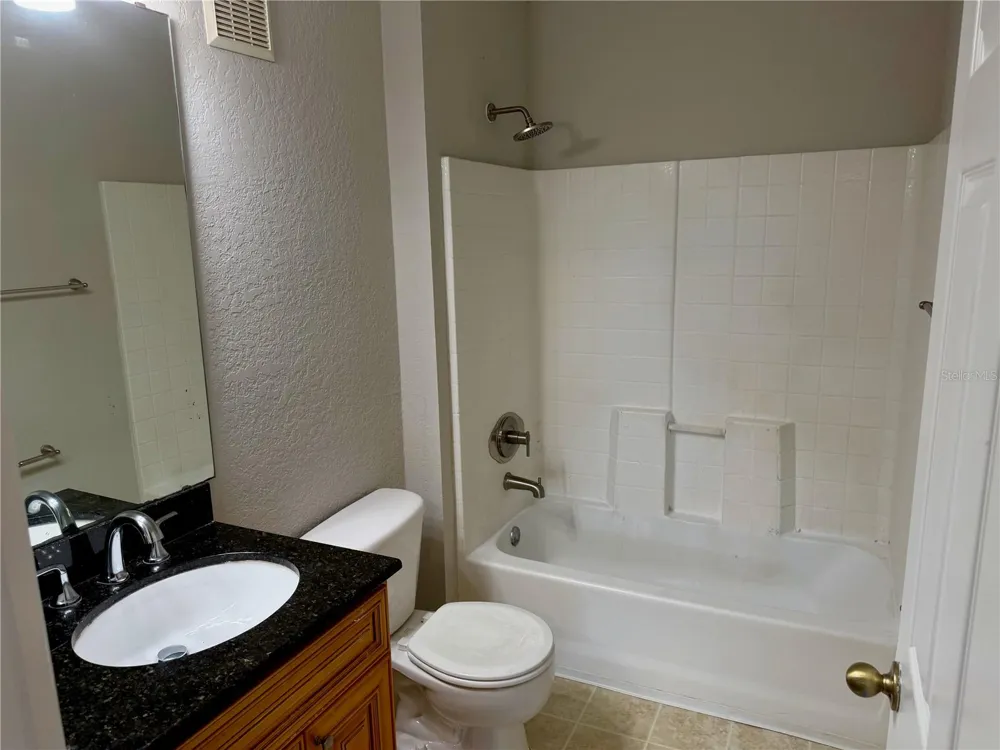 826 GRAND REGENCY POINT #203 Altamonte Springs, FL 32714
