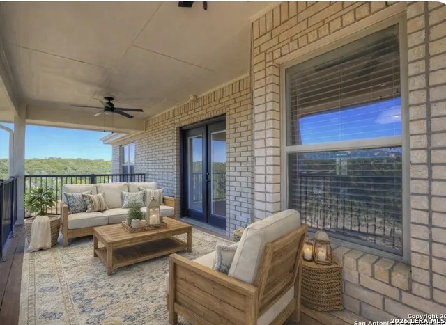 713 Mystic Breeze Spring Branch, TX 78070