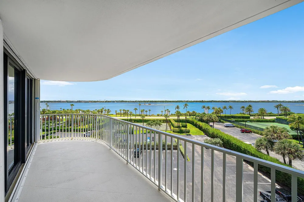 3360 S OCEAN BOULEVARD #5 A I Palm Beach, FL 33480