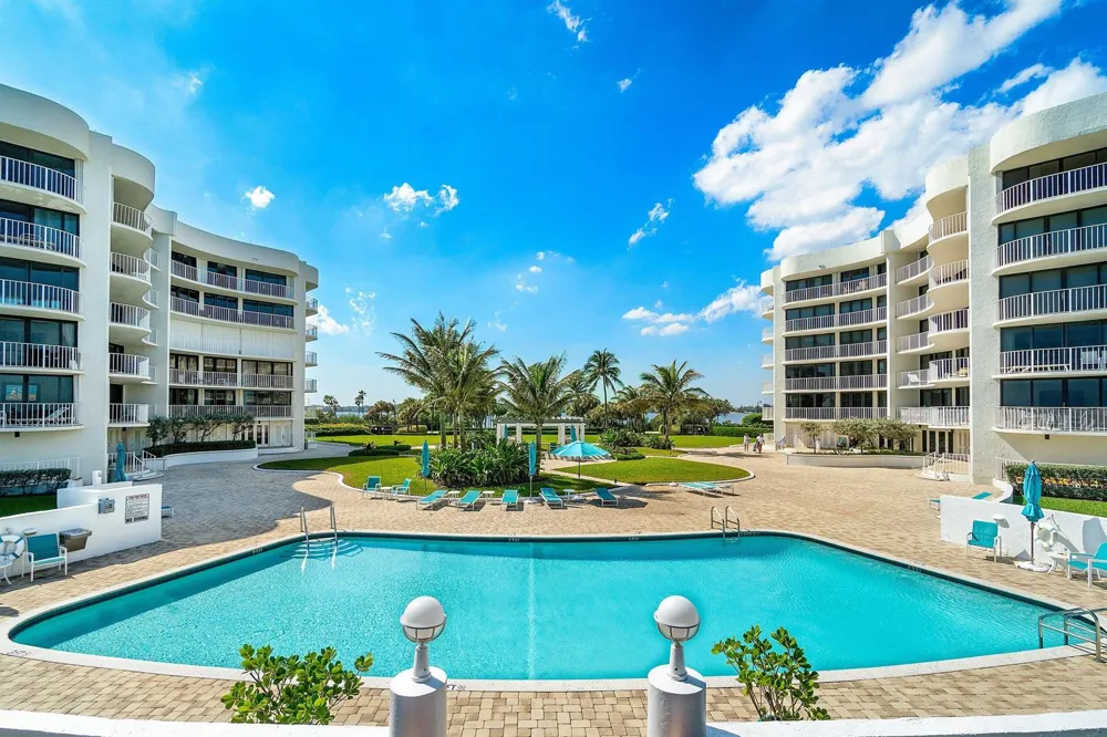 3360 S OCEAN BOULEVARD #5 A I Palm Beach, FL 33480