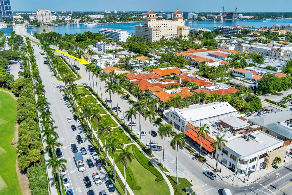 255 Royal Poinciana Way Palm Beach, FL 33480