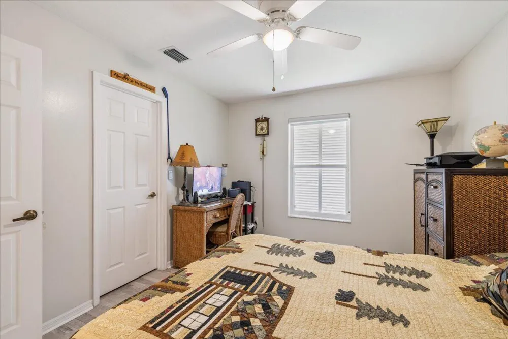 487 Bywood Avenue Sebastian, FL 32958