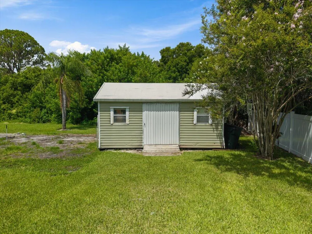 487 Bywood Avenue Sebastian, FL 32958