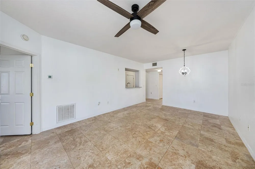 6011 SKYDALE WAY #101 Riverview, FL 33578