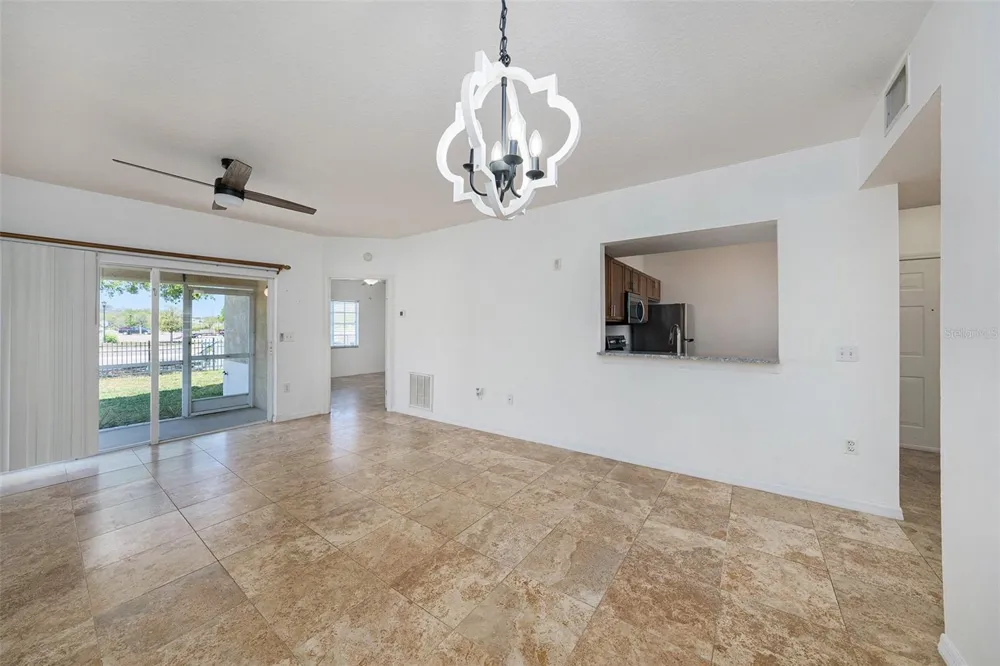 6011 SKYDALE WAY #101 Riverview, FL 33578
