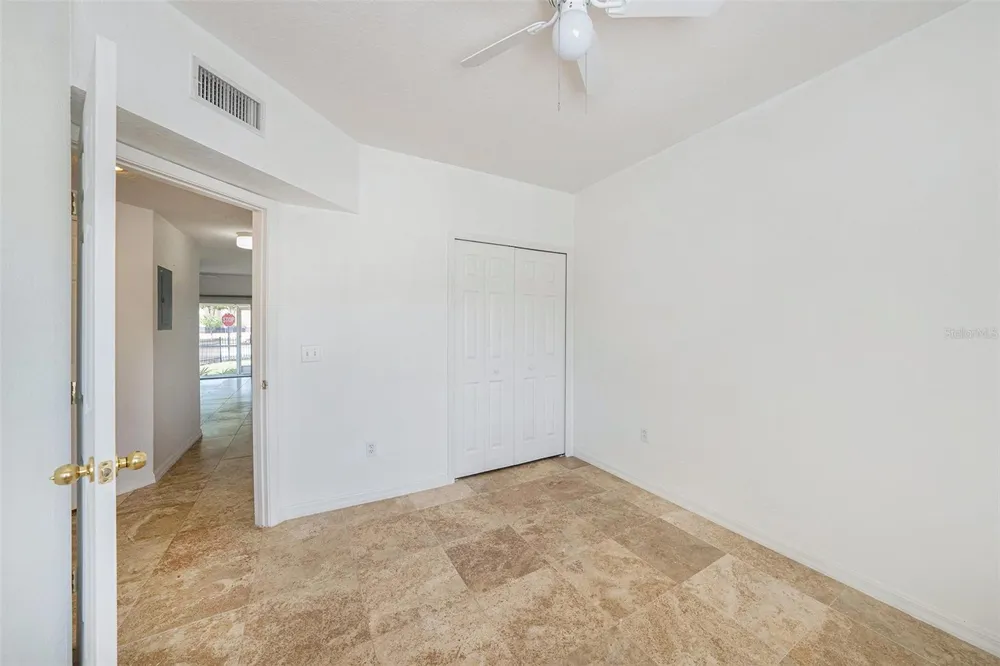 6011 SKYDALE WAY #101 Riverview, FL 33578