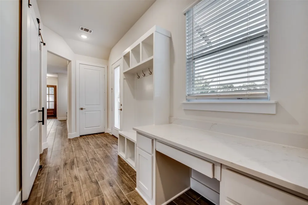 101 Magnolia Lane Westworth Village, TX 76114