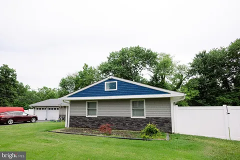 138 CRESTVIEW DRIVE