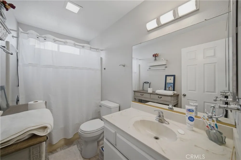 1904 Cortez Needles, CA 92363