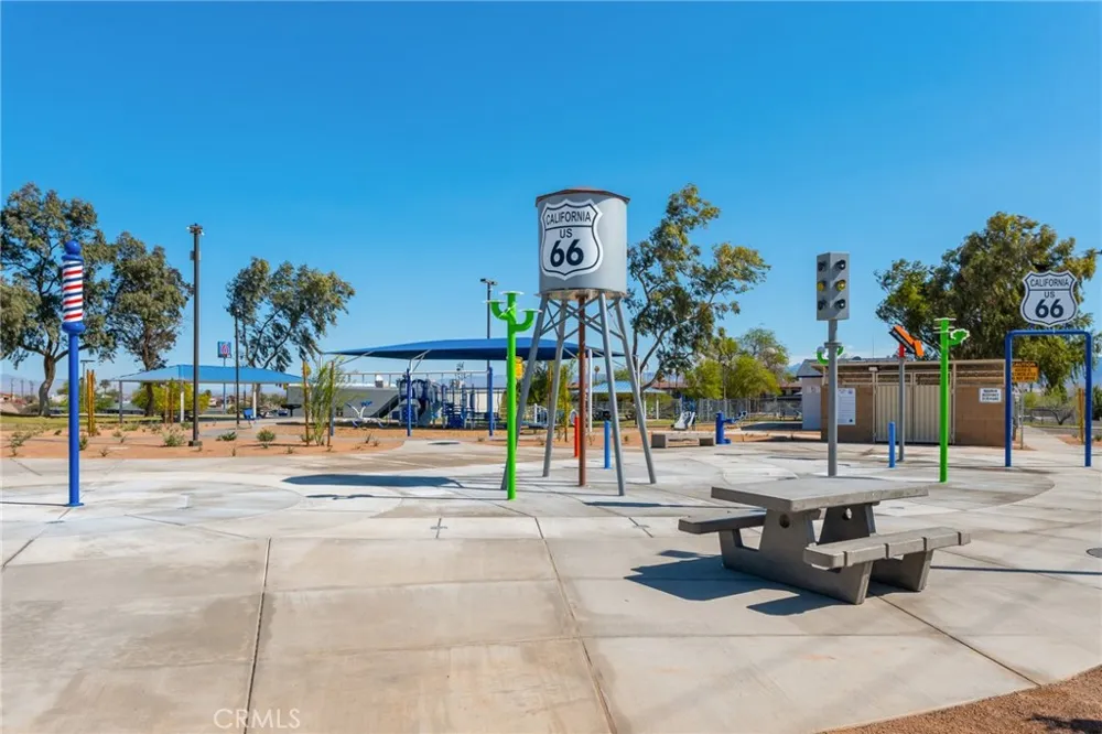 1904 Cortez Needles, CA 92363