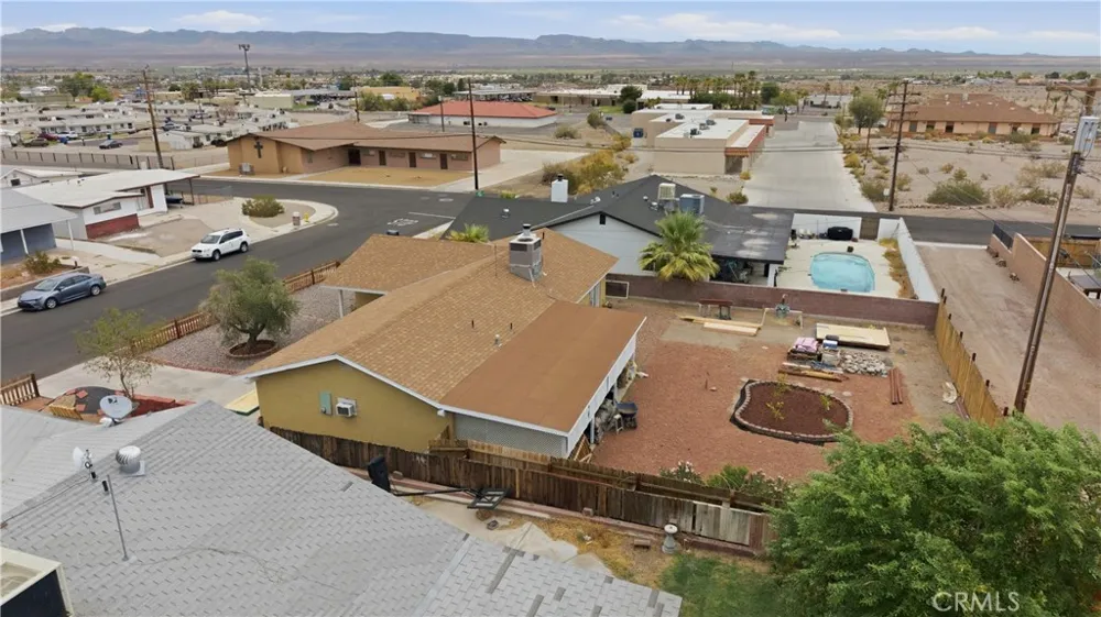 1904 Cortez Needles, CA 92363