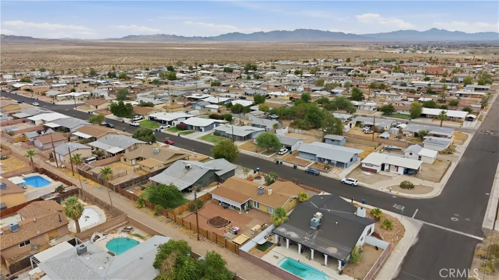 1904 Cortez Needles, CA 92363