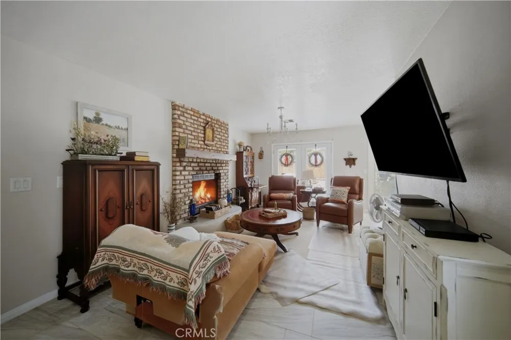 1904 Cortez Needles, CA 92363