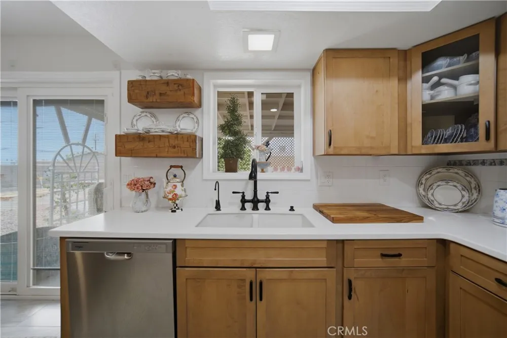 1904 Cortez Needles, CA 92363